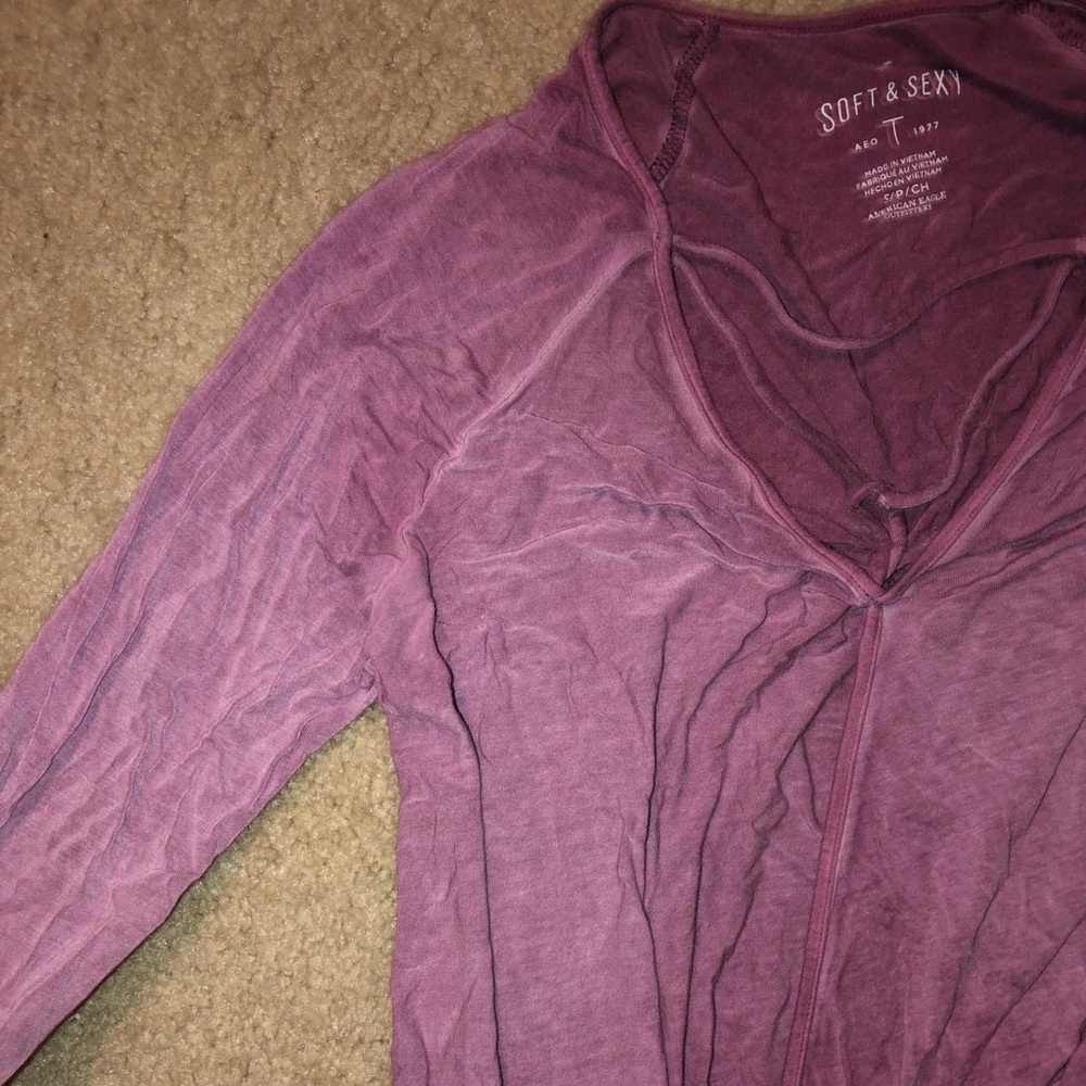American Eagle long sleeve shirt